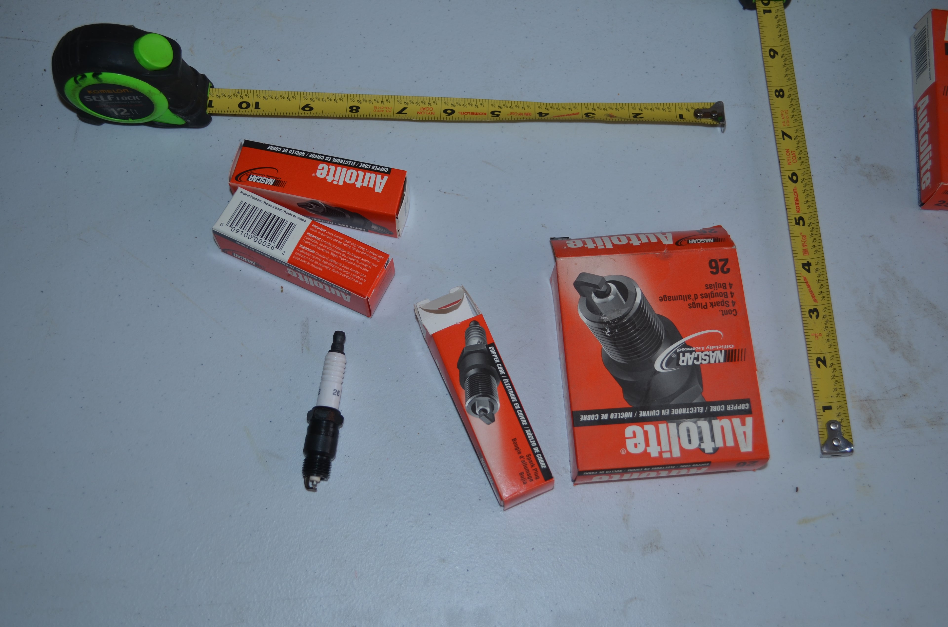 Autolite # 26 Chevrolet, Dodge and Pontiac Spark Plugs Copper Core NOS Vintage Genuine OEM