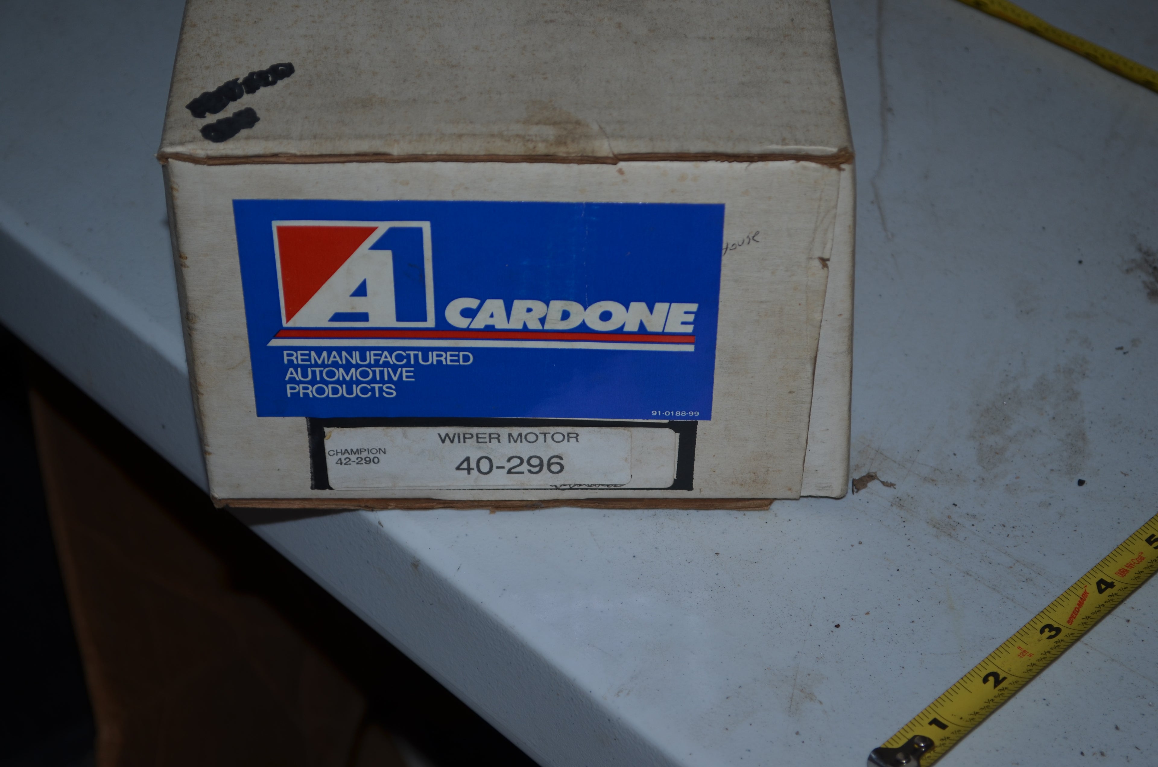 1982 Lincoln Vintage Windshield Wiper Motor Cardone 40-296 Reman fits 1982 Lincoln Continental