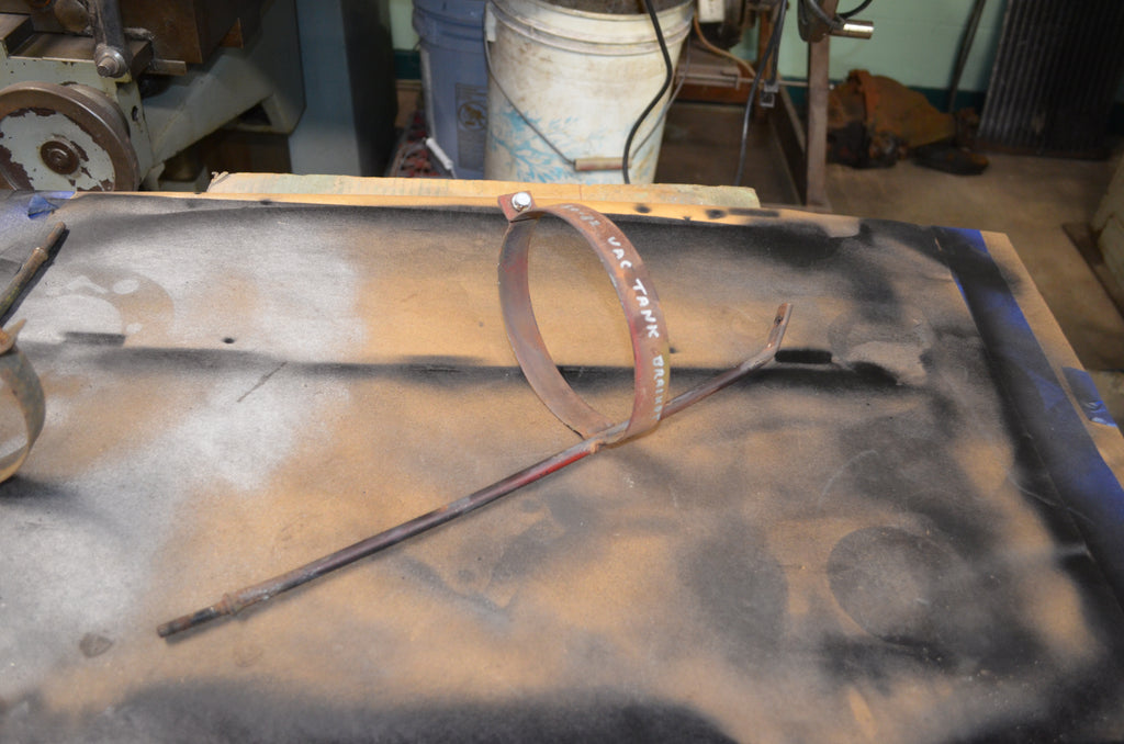 1980 to 82 Corvette C3 headlight vacuum canister tank bracket