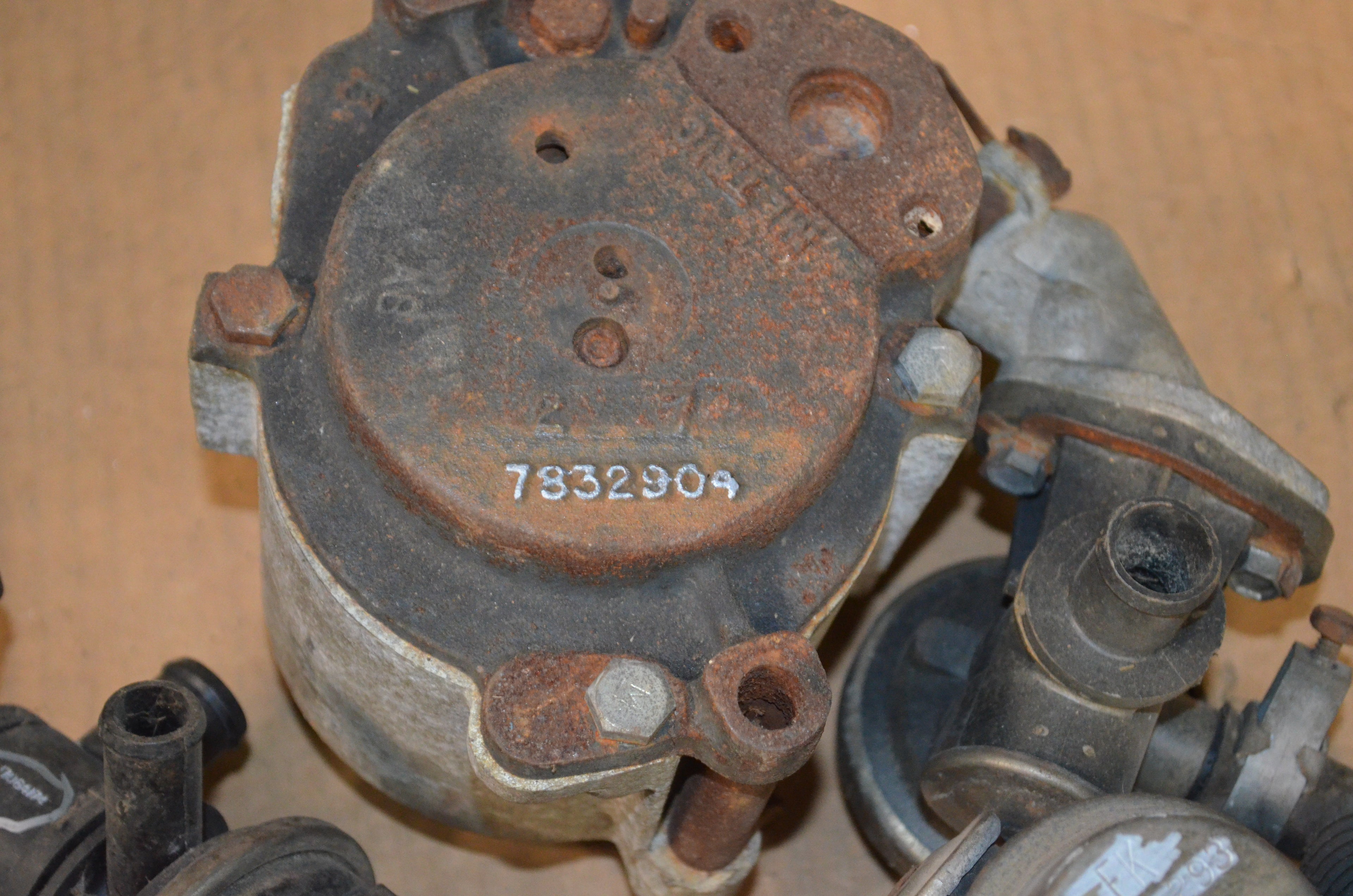 1975-82 CHEVROLET CORVETTE CAMARO SMOG PUMP w brackets 7832904